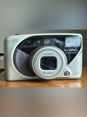 Bell + Howell PZ3100 Power Zoom AF  35mm Film Camera w/Panorama 38-120mm Lens
